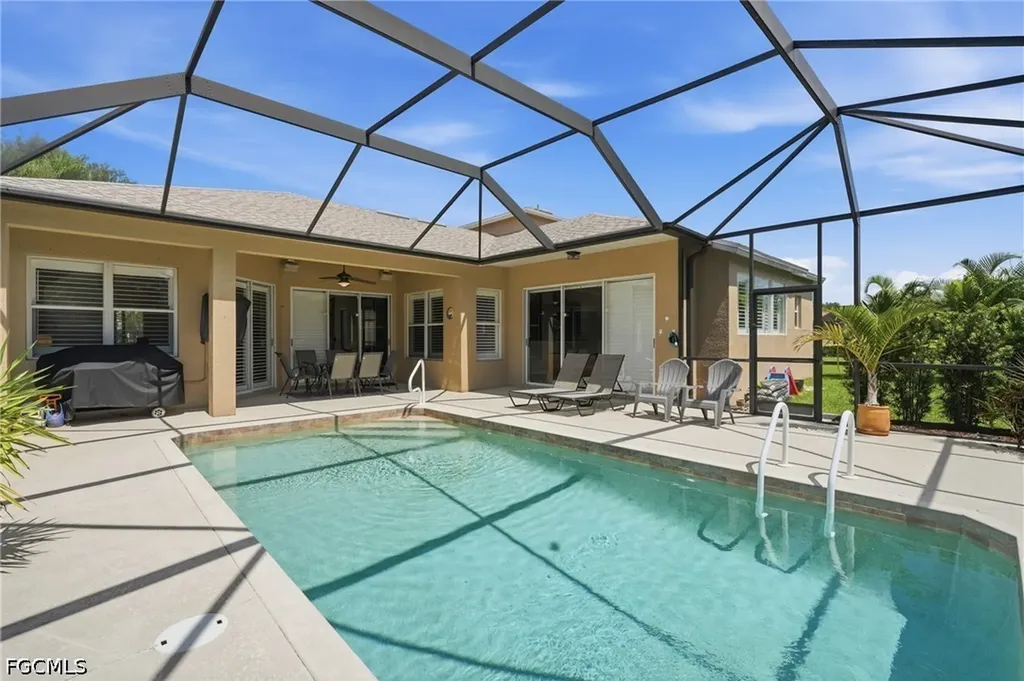 15081 Balmoral Loop Fort Myers FL 33919