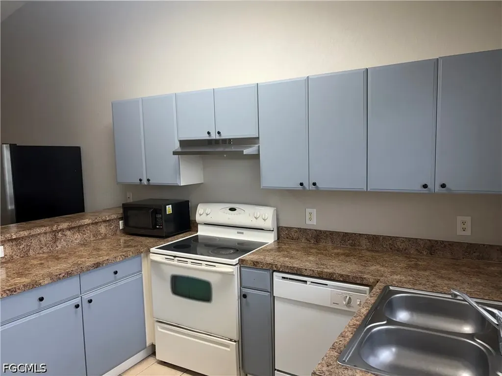 4545 26th Street SW Lehigh Acres FL 33973
