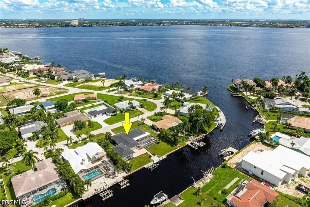 4930 Edith Esplanade Cape Coral FL 33904