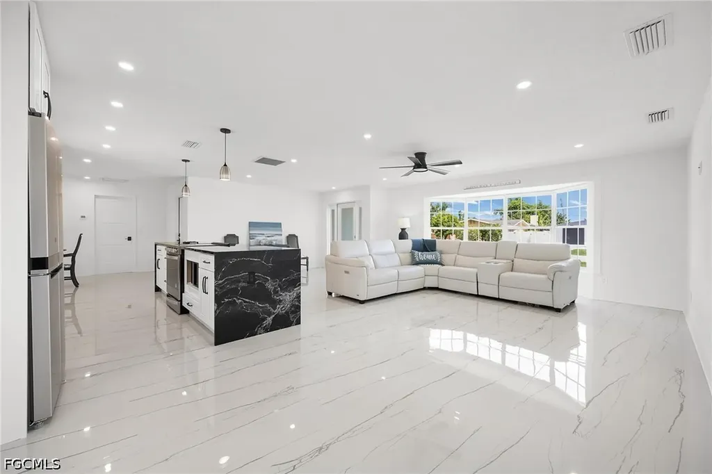 4930 Edith Esplanade Cape Coral FL 33904