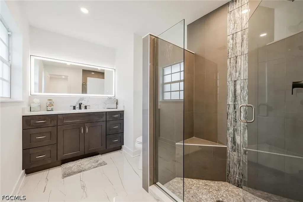 4930 Edith Esplanade Cape Coral FL 33904