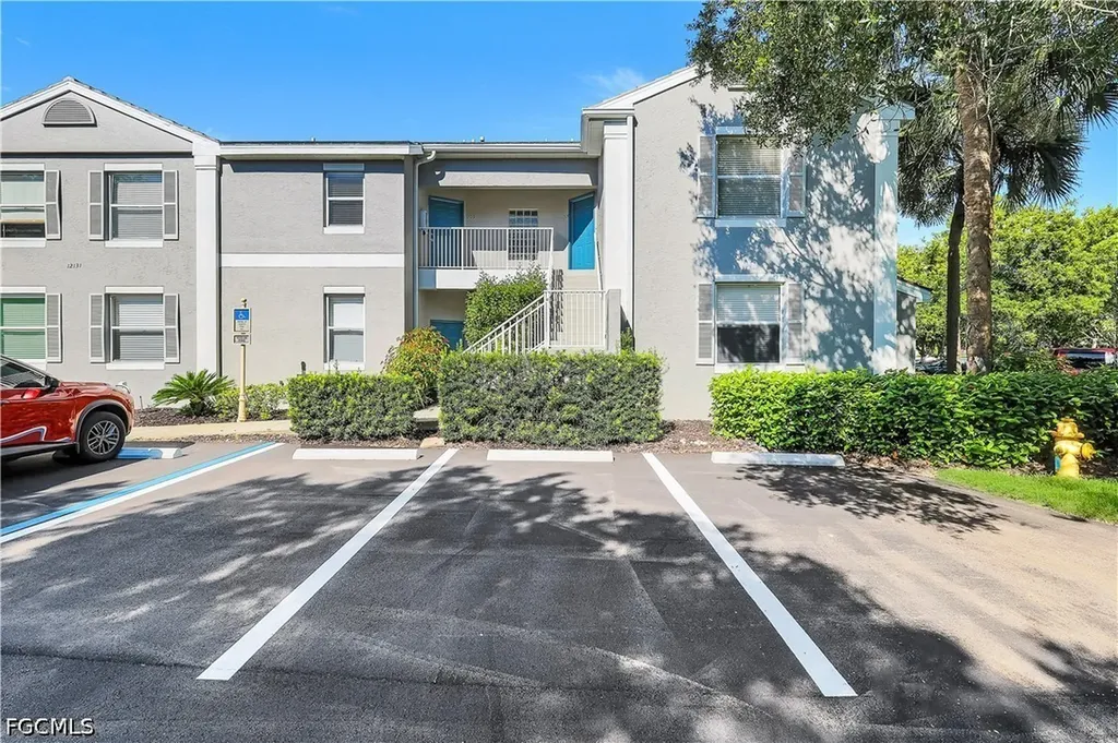 12131 Summergate Circle Fort Myers FL 33913