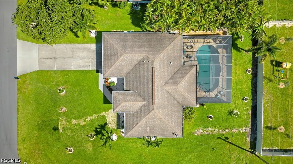1001 NE 6th Avenue Cape Coral FL 33909