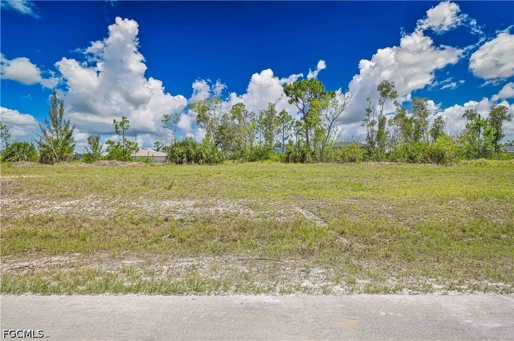 2002 NW 27th Street Cape Coral FL 33993