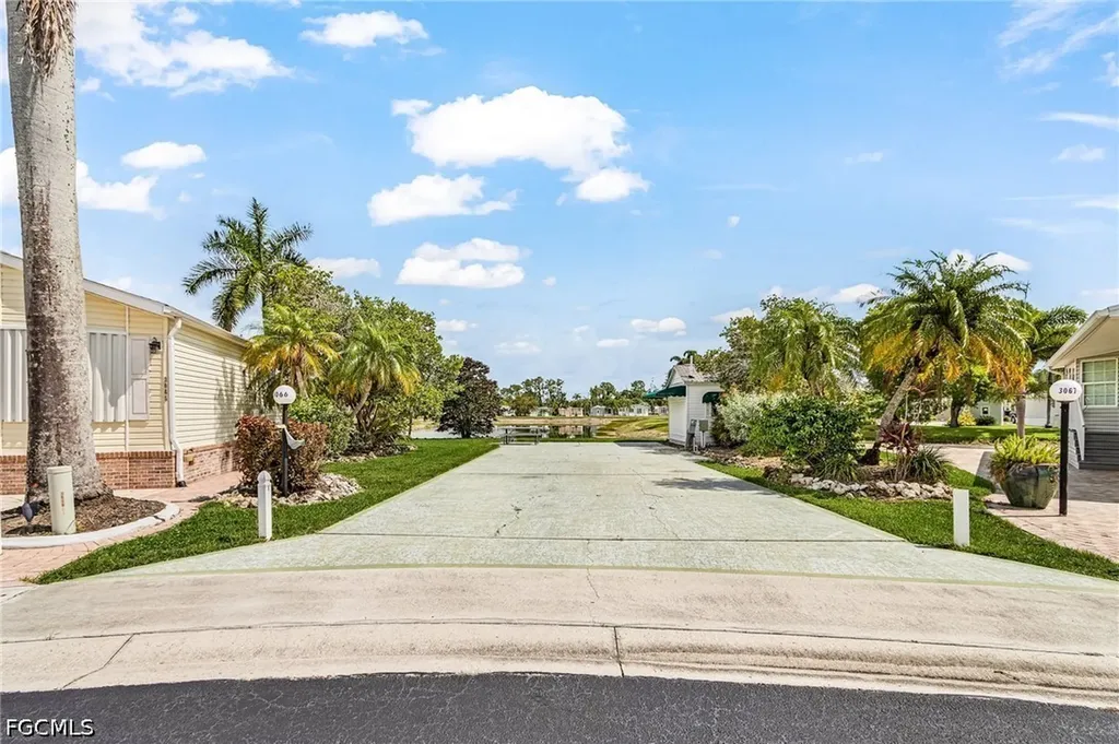 3066 Waterview Point Naples FL 34120