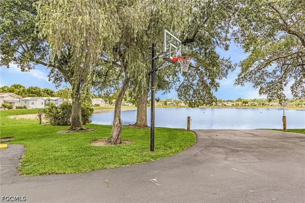 3066 Waterview Point Naples FL 34120
