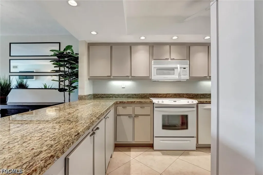 4574 Trawler Court Fort Myers FL 33919