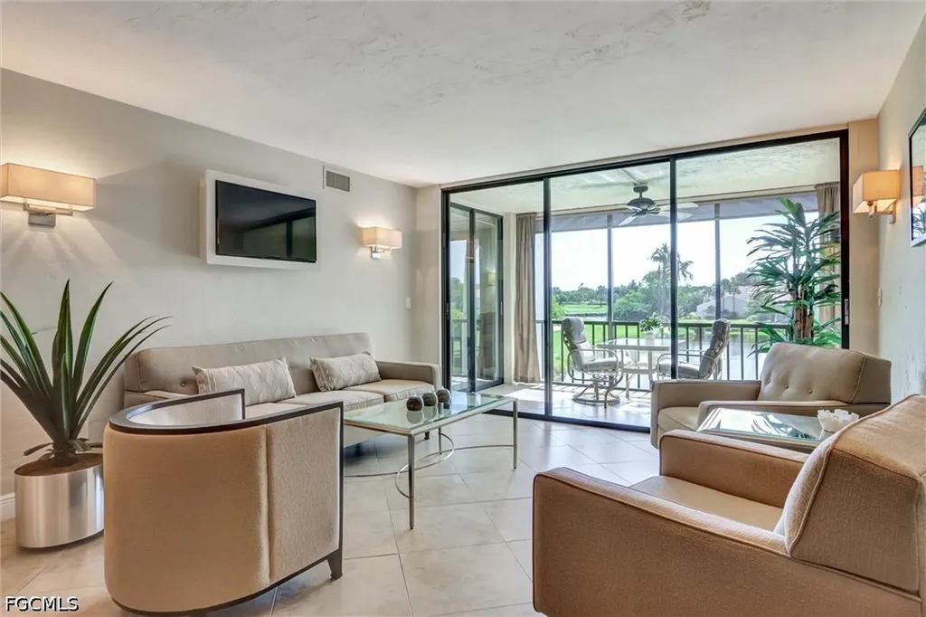 4574 Trawler Court Fort Myers FL 33919