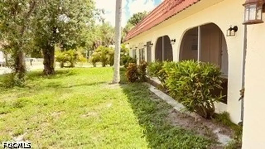21191 Cypress Park Circle Estero FL 33928