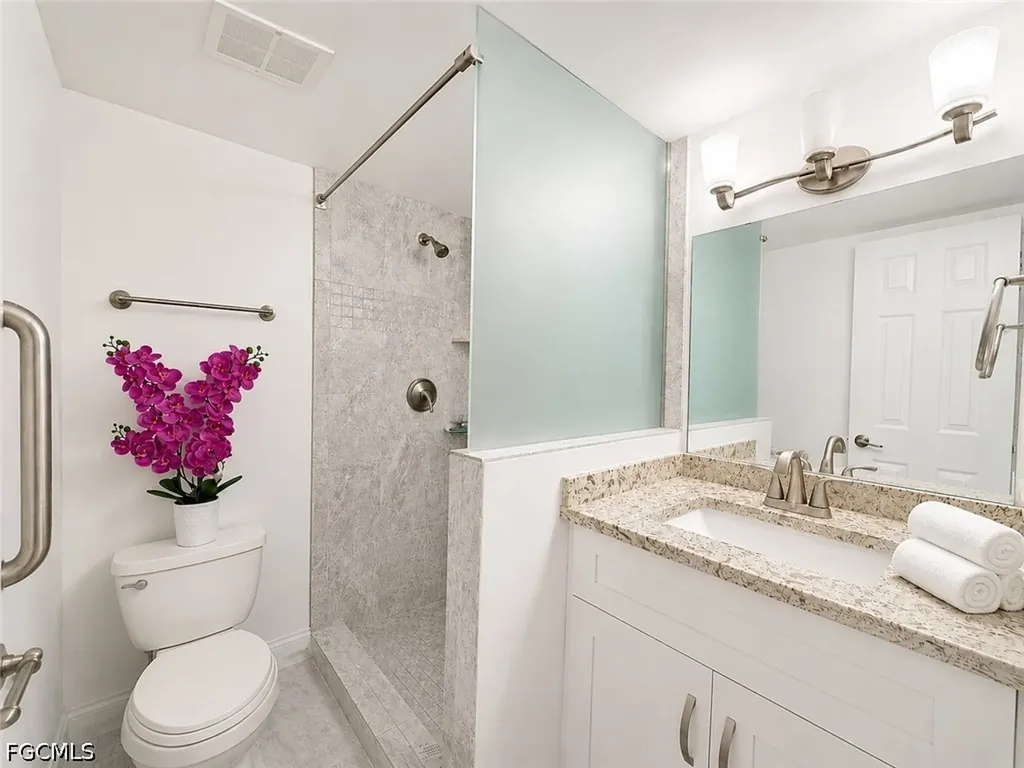 1087 Forest Lakes Drive Naples FL 34105