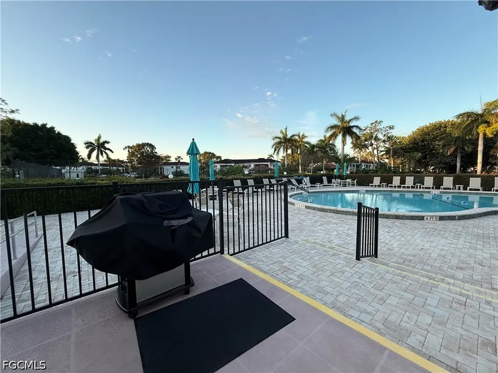 1087 Forest Lakes Drive Naples FL 34105