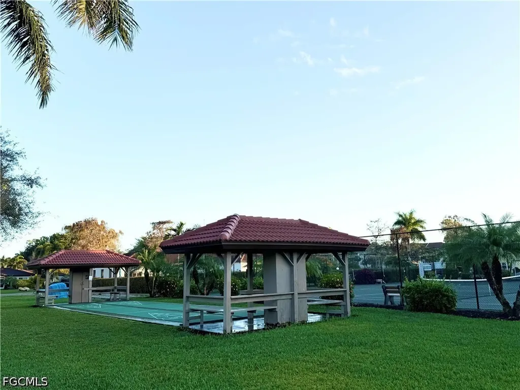 1087 Forest Lakes Drive Naples FL 34105