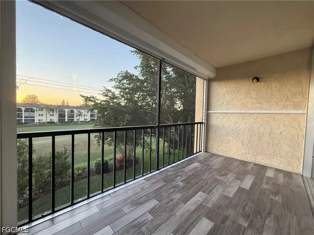 1087 Forest Lakes Drive Naples FL 34105
