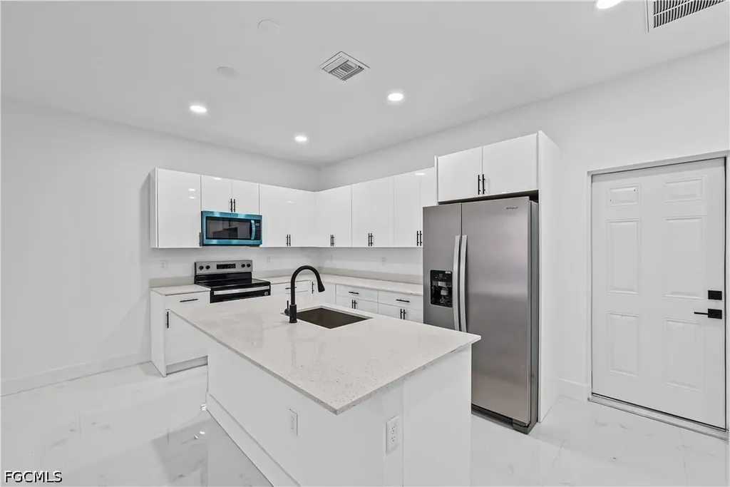 696-698 Creuset Avenue S Lehigh Acres FL 33974