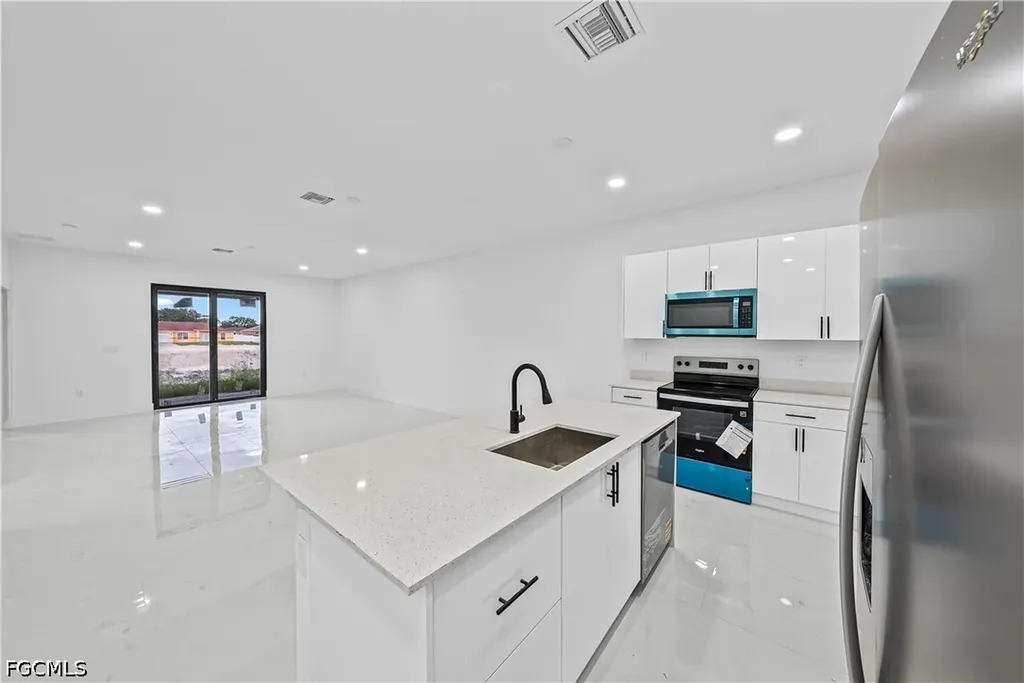 696-698 Creuset Avenue S Lehigh Acres FL 33974