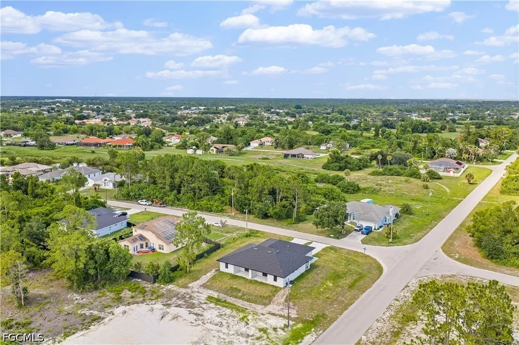 696-698 Creuset Avenue S Lehigh Acres FL 33974