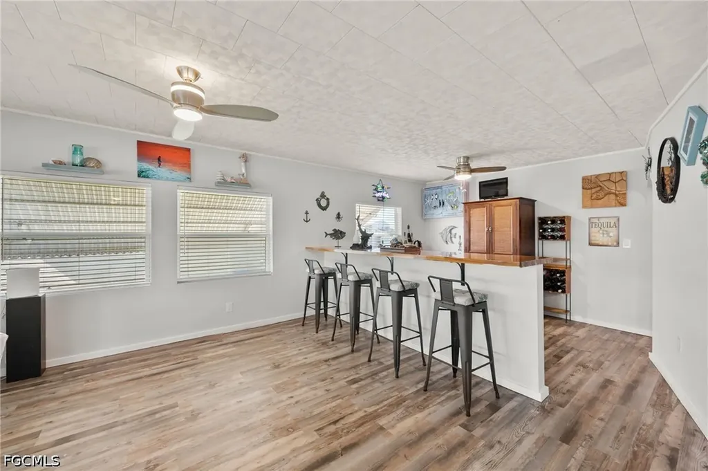 204 Sun Circle Fort Myers FL 33905