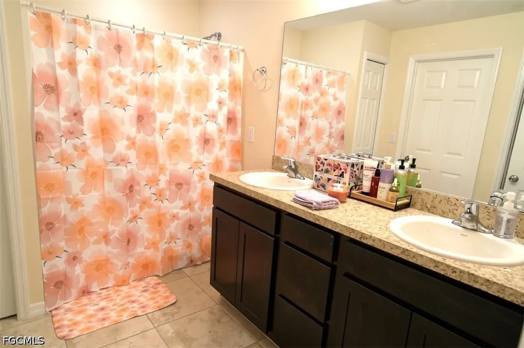 2119 NE 6th Place Cape Coral FL 33909