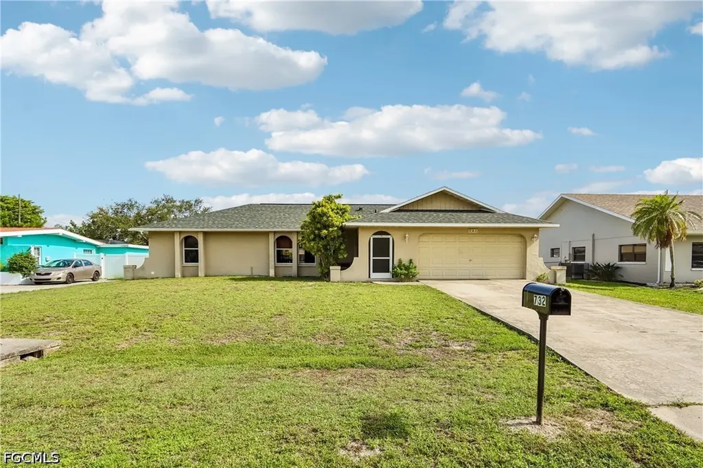 732 Tower Drive Cape Coral FL 33904