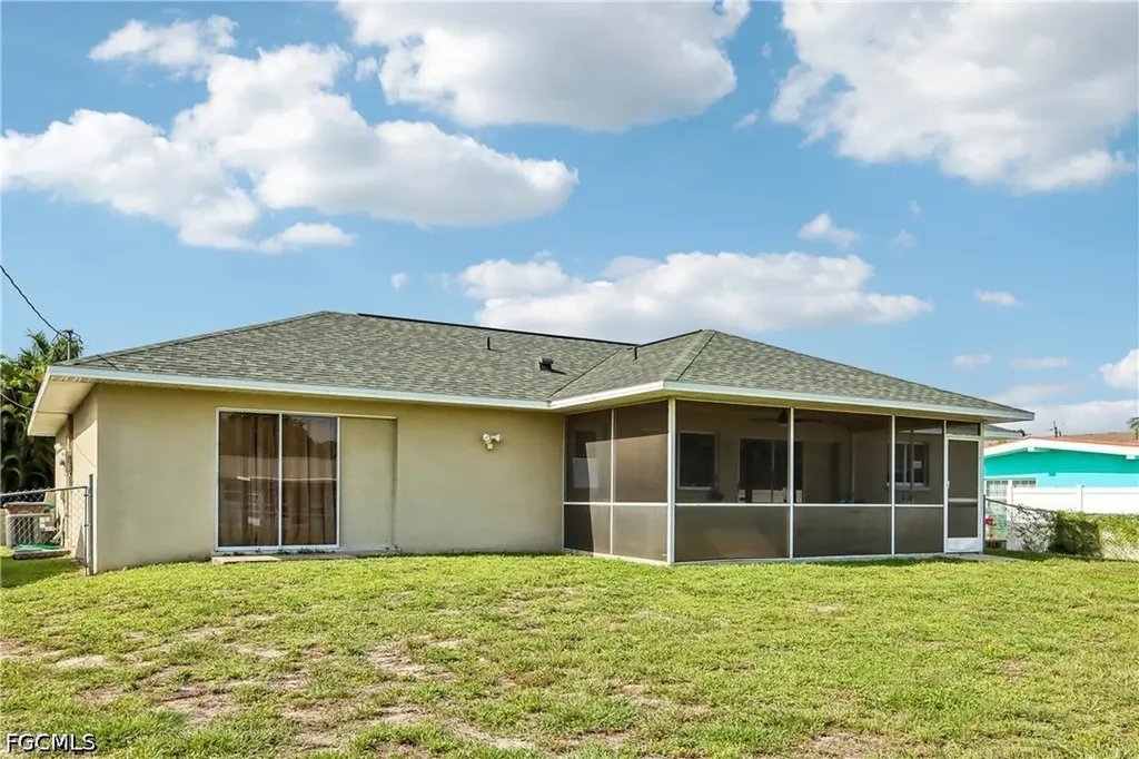 732 Tower Drive Cape Coral FL 33904