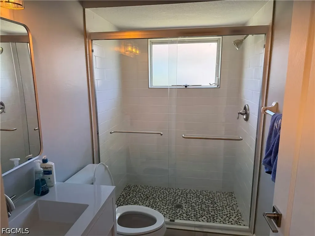 11574 Royal Tee Circle W Cape Coral FL 33991