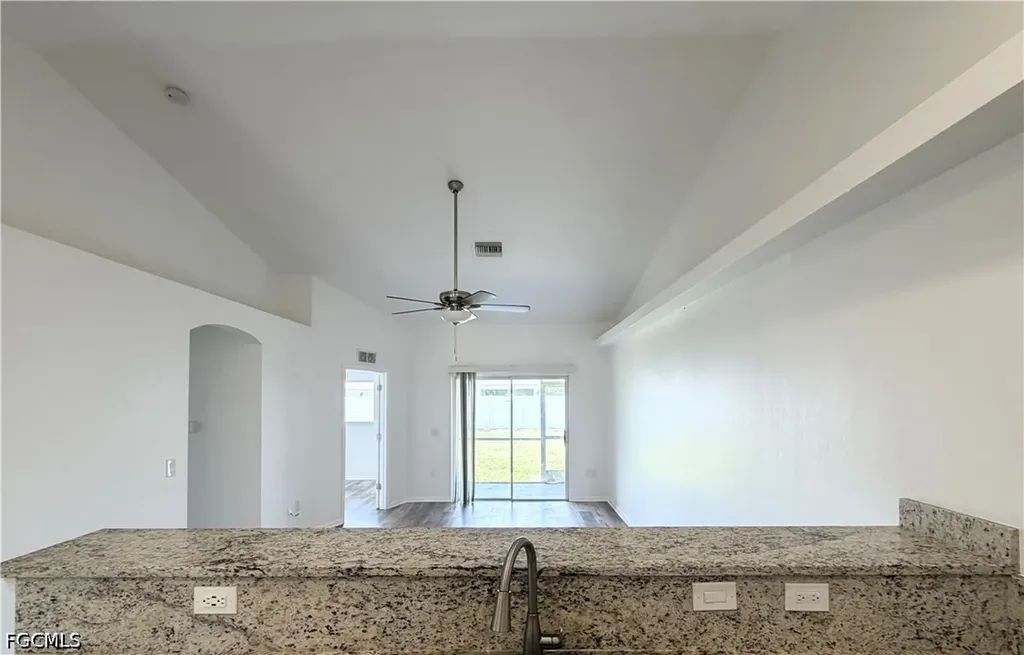 3231 Skyline Boulevard Cape Coral FL 33914
