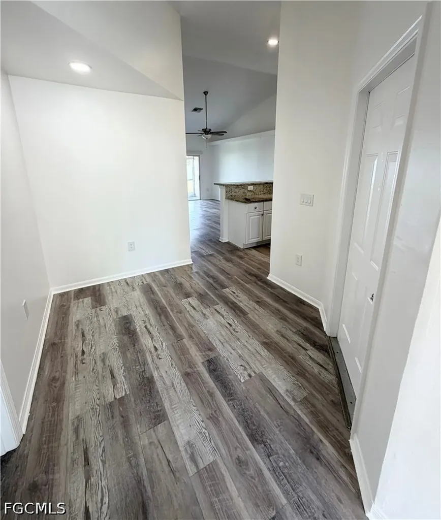 3231 Skyline Boulevard Cape Coral FL 33914
