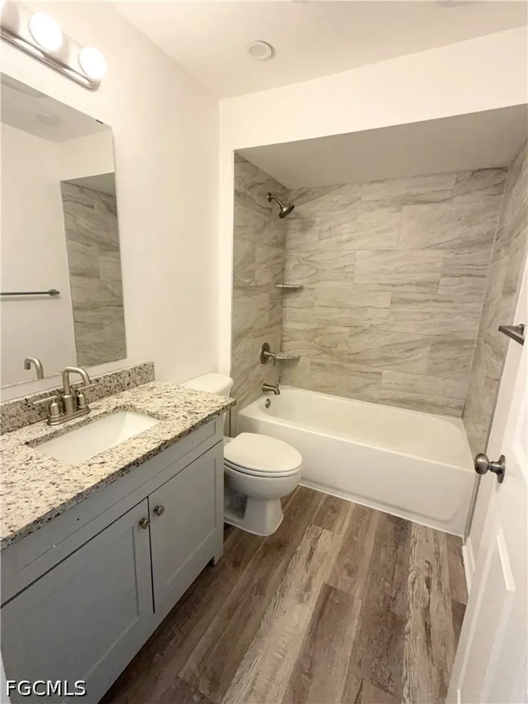 3231 Skyline Boulevard Cape Coral FL 33914
