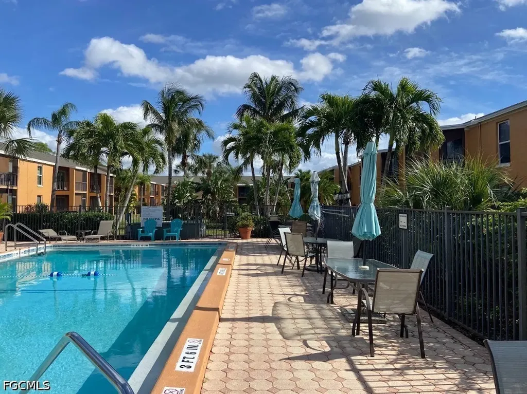 12626 Kenwood Lane Fort Myers FL 33907