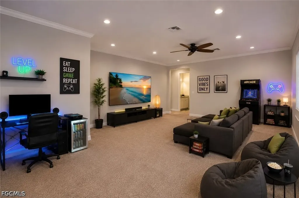 3861 King Williams Street Fort Myers FL 33916