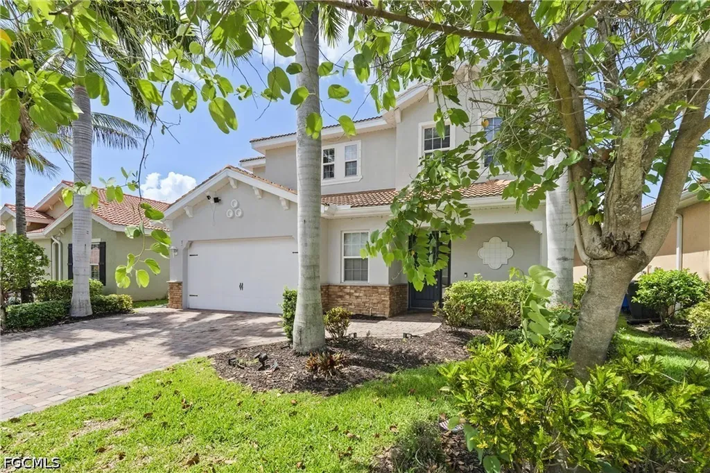 3861 King Williams Street Fort Myers FL 33916