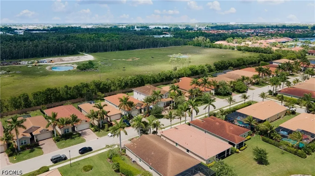 3861 King Williams Street Fort Myers FL 33916