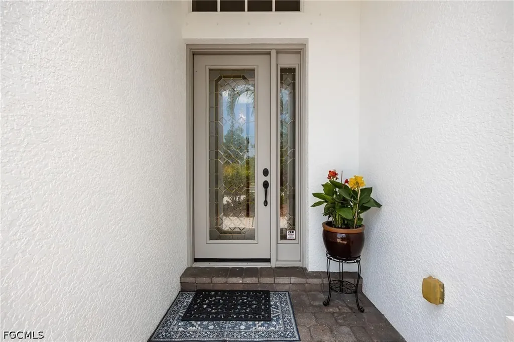 15909 Delasol Lane Naples FL 34110