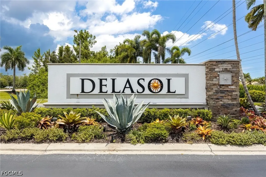 15909 Delasol Lane Naples FL 34110