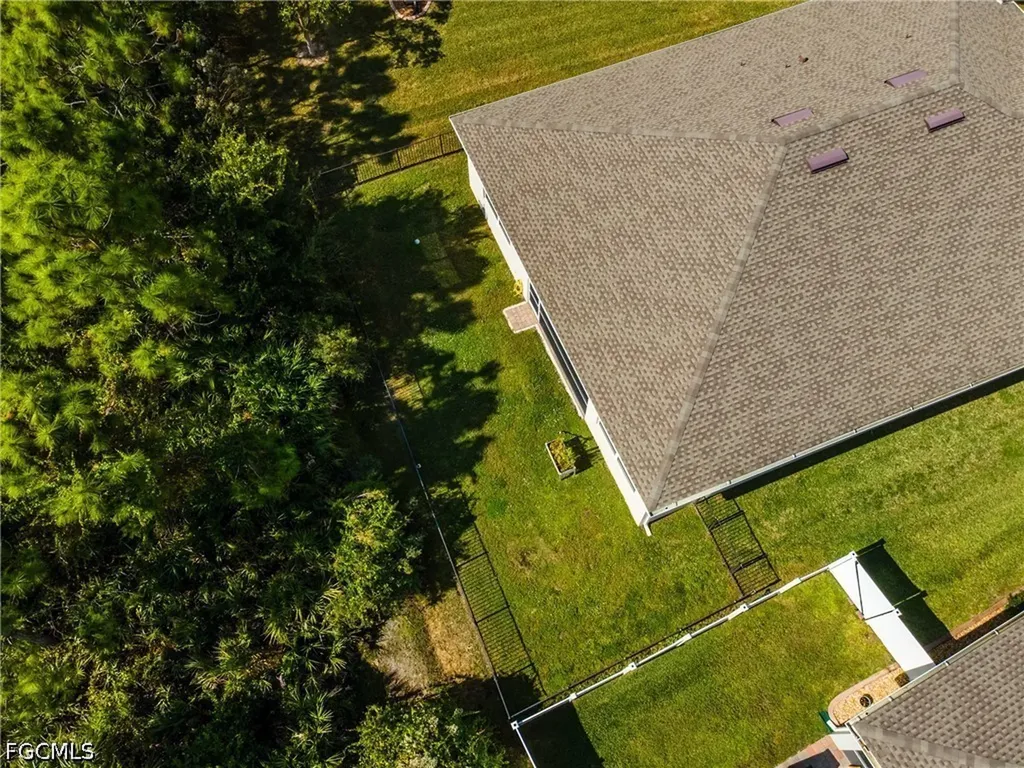 3239 Baravaldo Circle Cape Coral FL 33909