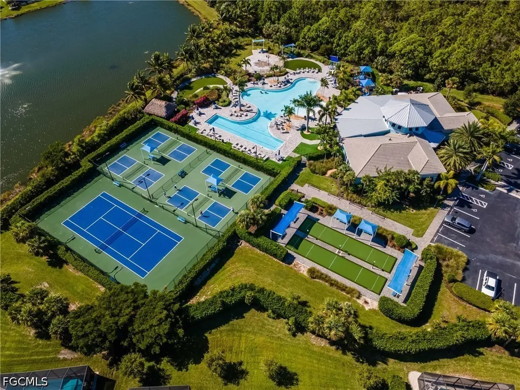 3239 Baravaldo Circle Cape Coral FL 33909