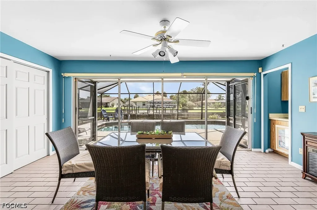4504 SE 6th Place Cape Coral FL 33904