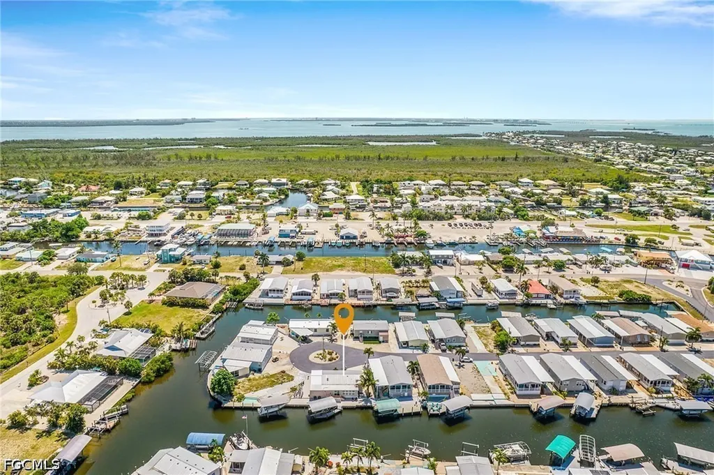 3121 Binnacle Lane St. James City FL 33956