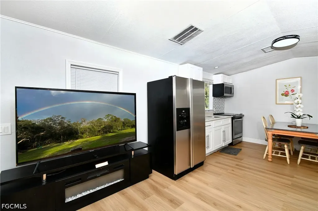 22950 Tinas Lane Fort Myers FL 33913