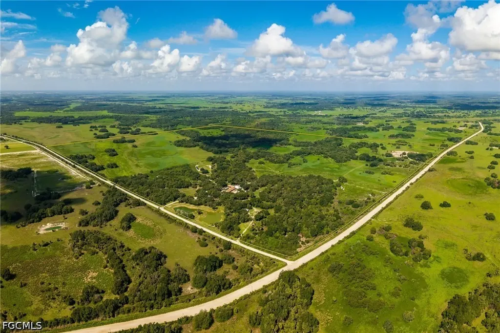 21405 Dooley Grade Road Clewiston FL 33440