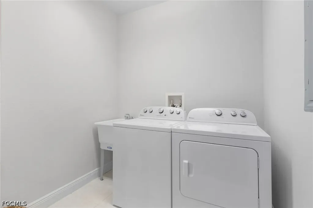 4501 Dalmahoy Court Fort Myers FL 33916