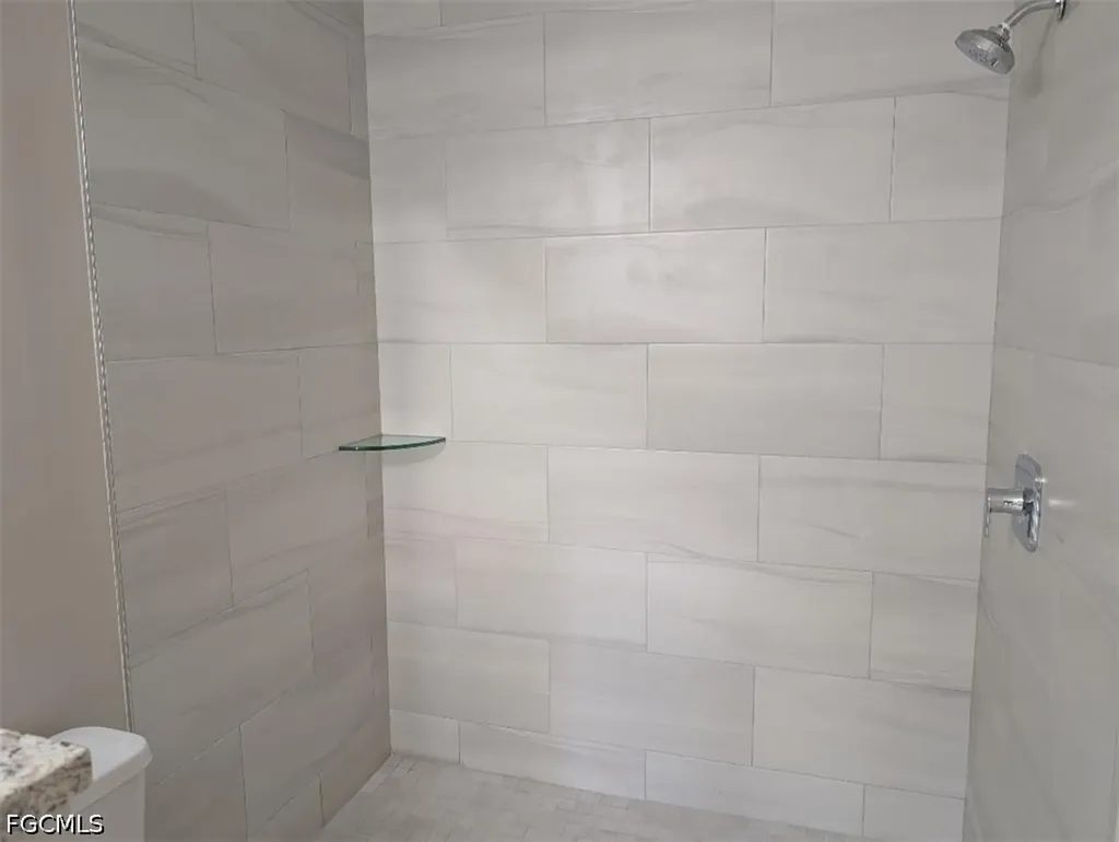 2933 Santa Barbara Boulevard Cape Coral FL 33914