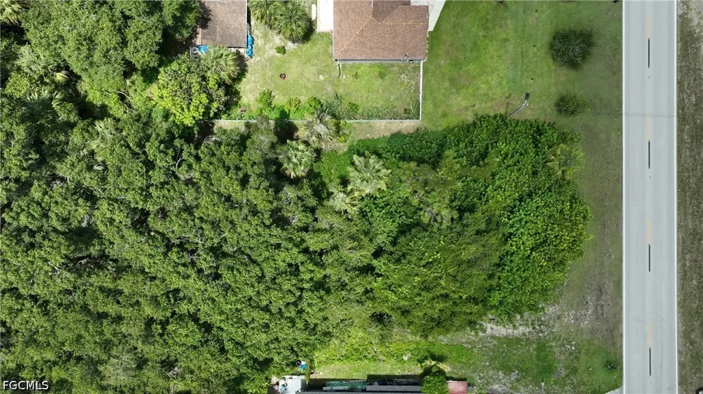 856 Sentinela Boulevard Lehigh Acres FL 33974
