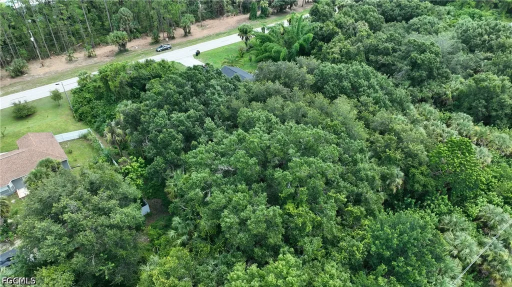856 Sentinela Boulevard Lehigh Acres FL 33974