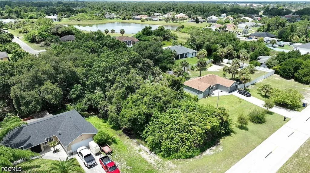 856 Sentinela Boulevard Lehigh Acres FL 33974
