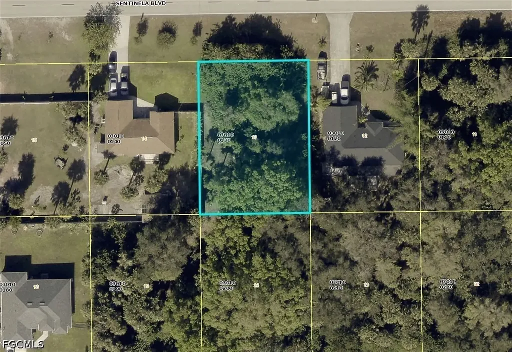 856 Sentinela Boulevard Lehigh Acres FL 33974
