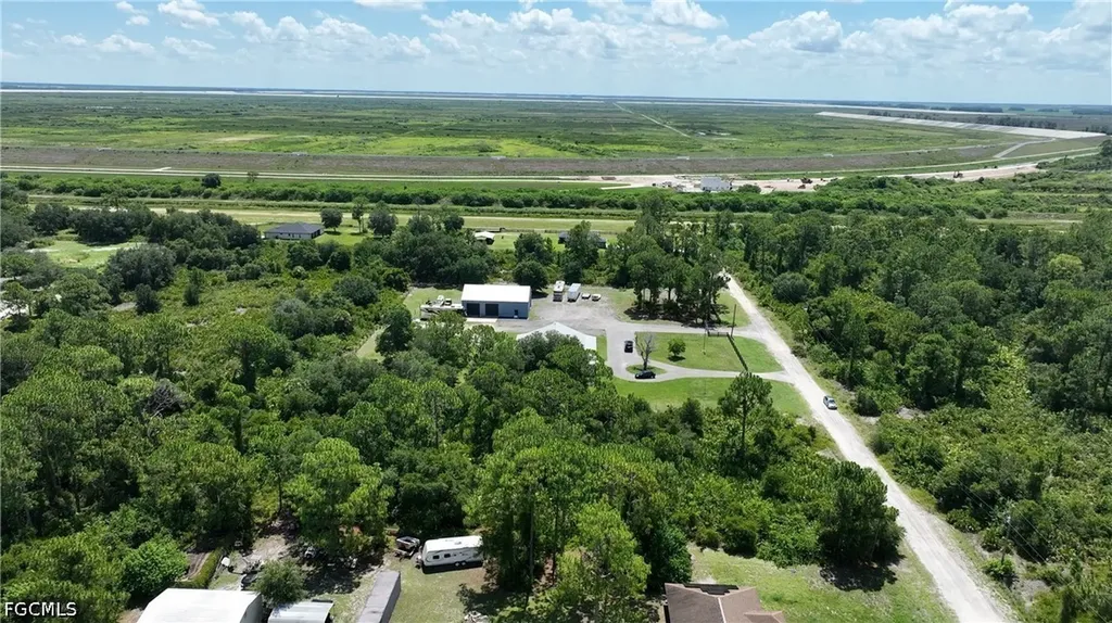 7654 20th Place Labelle FL 33935