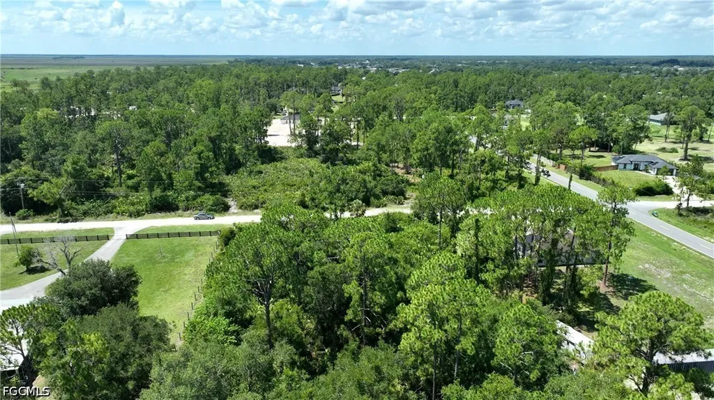 7654 20th Place Labelle FL 33935