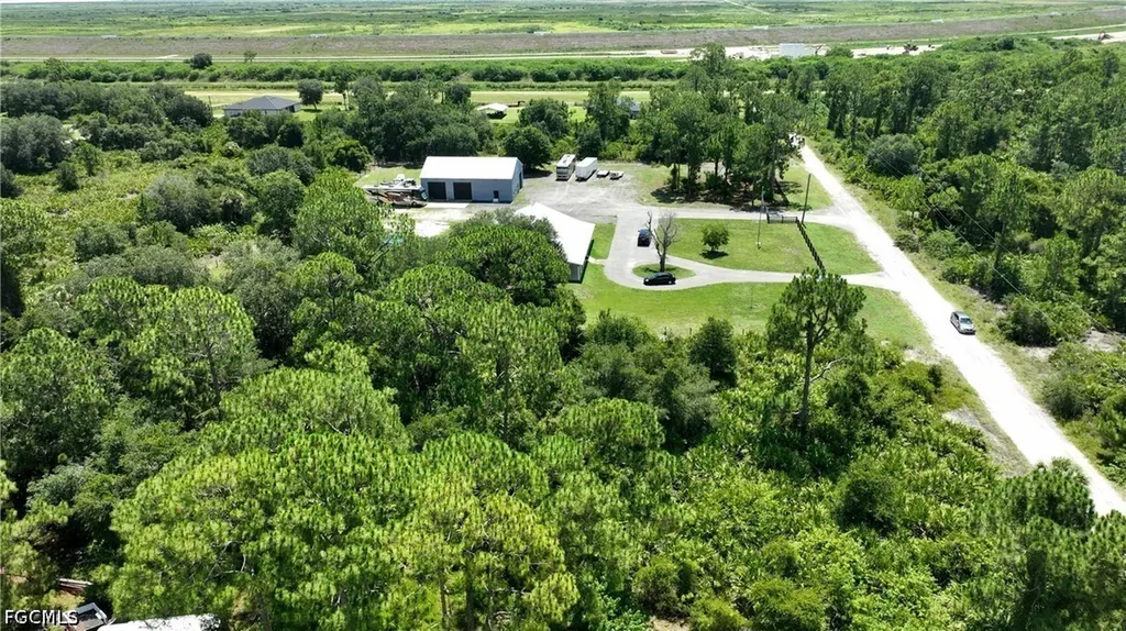 7654 20th Place Labelle FL 33935