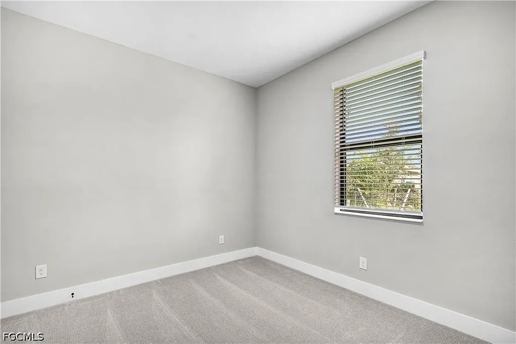 331 Nicholas Parkway E Cape Coral FL 33990